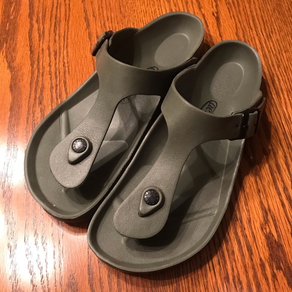 plastic footbed sandals